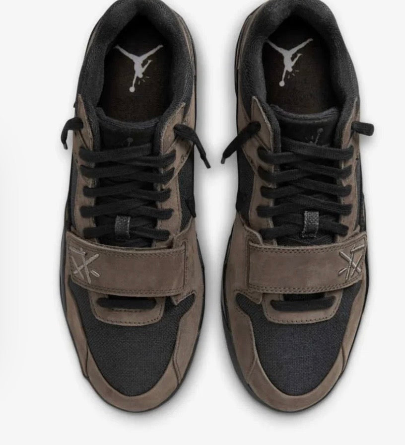 AIR JORDAN