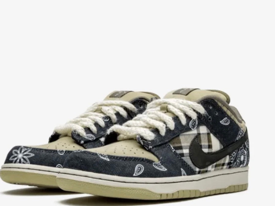 Nike                                                              NIKE SB DUNK LOW TRAVIS SCOTT